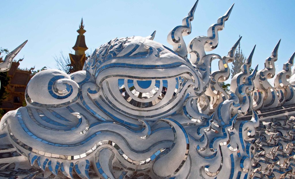 Wat Rong Khun detail