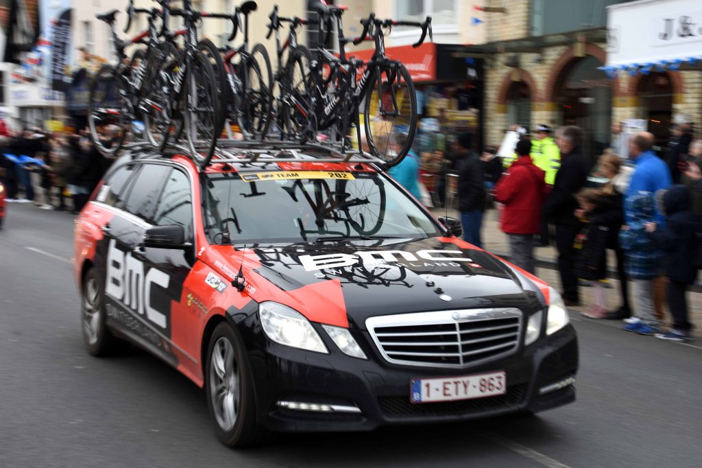 Support car following riders